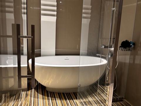 квартира за адресою Київ, Андрія Верхогляда вул. (Михайла Драгомирова), 9