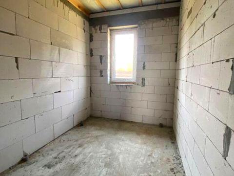 будинок за адресою Набережна вул.