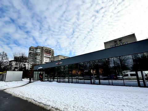 комерційна за адресою Широка вул., 55