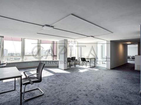 коммерческая по адресу Миколы Бажана просп., 16