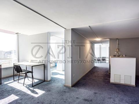 коммерческая по адресу Миколы Бажана просп., 16