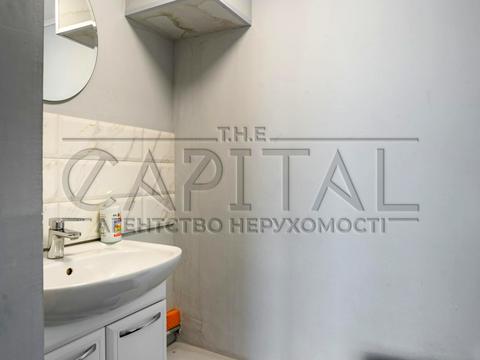 коммерческая по адресу Миколы Бажана просп., 16