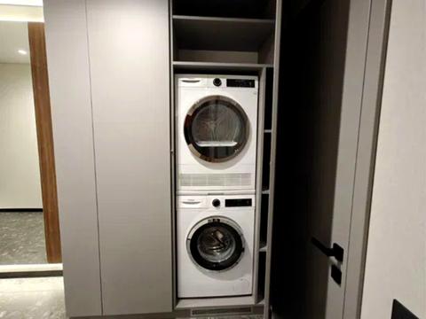 квартира за адресою Михайла Максимовича вул. (Онуфрія Трутенка), 32-Б