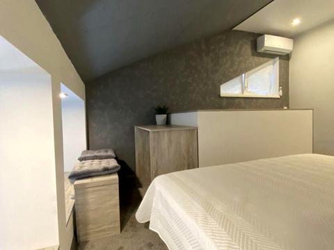 квартира за адресою Сирецько-Садова вул., 5/1