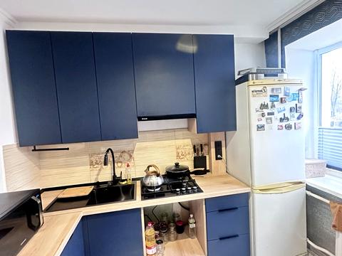 квартира за адресою Перемоги вул., 12