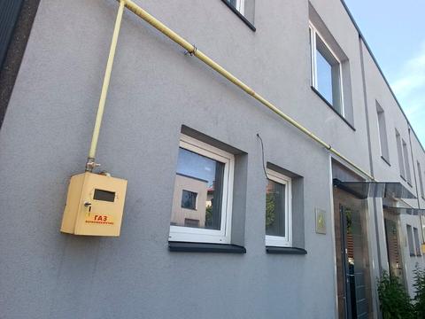 будинок за адресою с. Нові Петрівці, Міхновського, 7