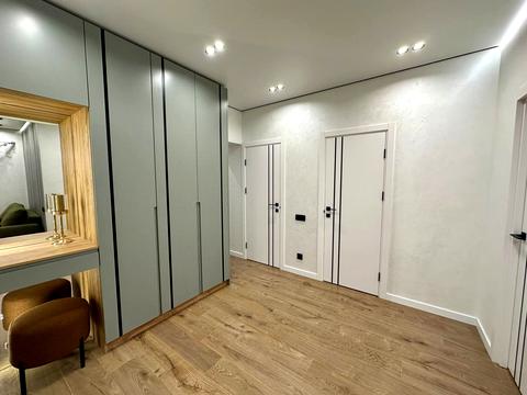 квартира за адресою Молодіжна вул., 8