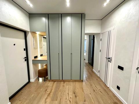 квартира за адресою Молодіжна вул., 8