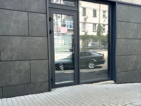 комерційна за адресою Київ, Митрополита Василя Липківського вул. (Урицького), 16-В