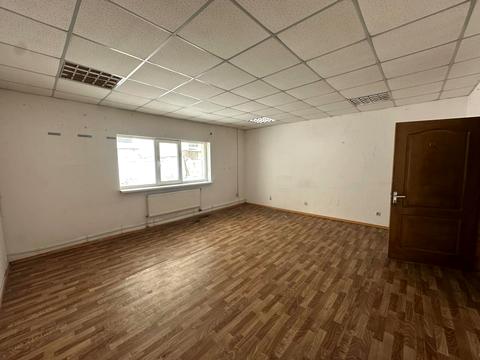 комерційна за адресою Руслана Лужевського пров. (Червоноармійський), 14