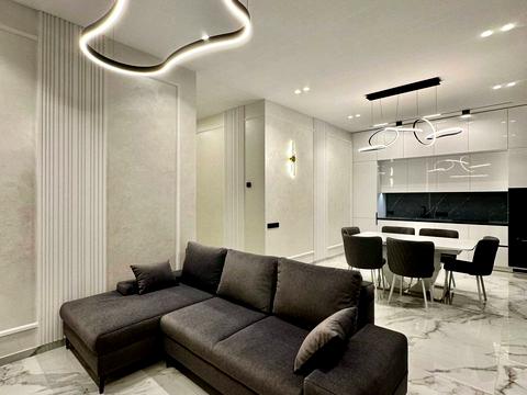 будинок за адресою Новоалександрівка