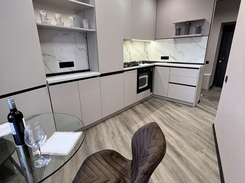 квартира за адресою Щаслива вул., (Будинок 20/10)