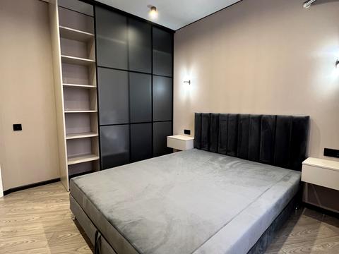 квартира за адресою Щаслива вул., (Будинок 20/10)