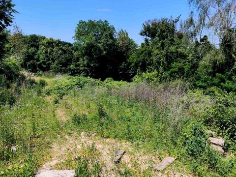 участок по адресу 