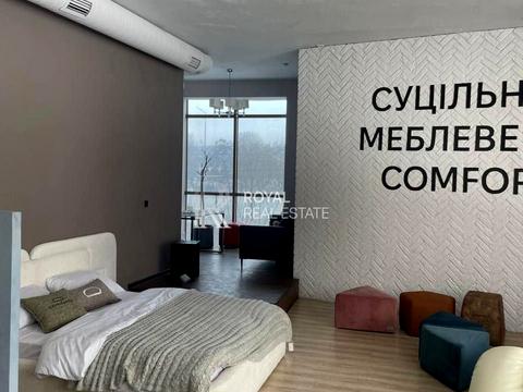 коммерческая по адресу Днепровская набережная ул., 7