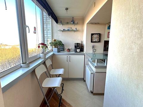 квартира за адресою Львів, Академіка Євгена Лазаренка вул., 48а