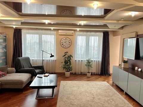 квартира за адресою Львів, Академіка Євгена Лазаренка вул., 48а