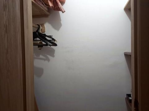 квартира за адресою Анни Ахматової вул., 31