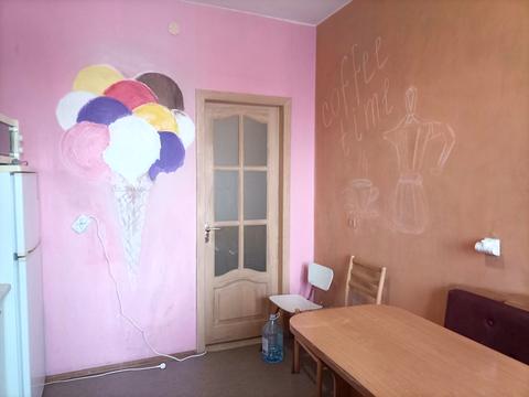 квартира за адресою Анни Ахматової вул., 31