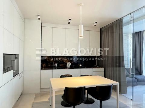 квартира за адресою Київ, Андрія Верхогляда вул. (Михайла Драгомирова), 9