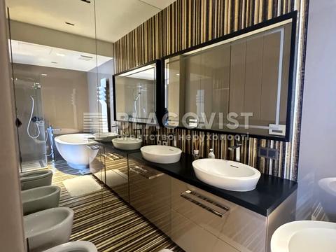 квартира за адресою Київ, Андрія Верхогляда вул. (Михайла Драгомирова), 9