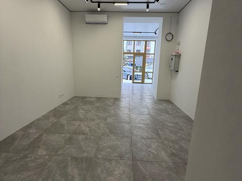 коммерческая по адресу Європейська ул., 1