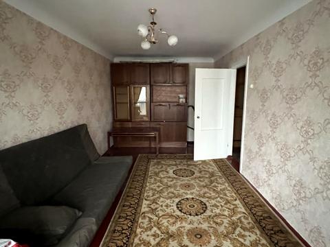 квартира за адресою Ніла Армстронга вул. (Казакова), 1