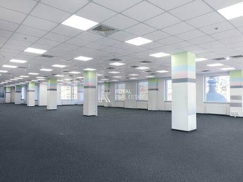 комерційна за адресою Жилянська вул., 75