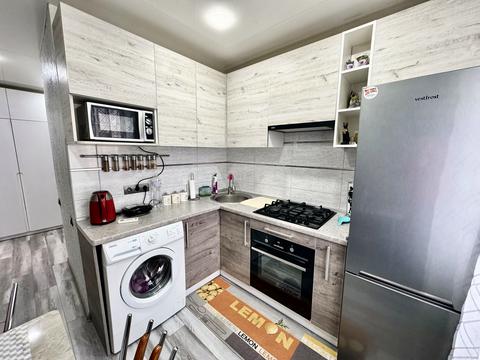 квартира по адресу Героев Сталинграда просп., 165-А