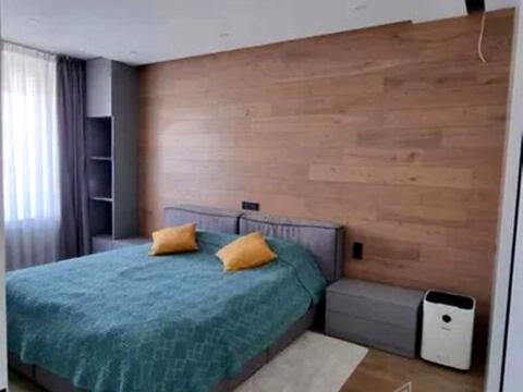 квартира за адресою Богатирська вул., 6-А