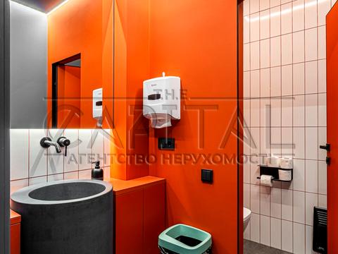 комерційна за адресою Вадима Гетьмана вул., 4