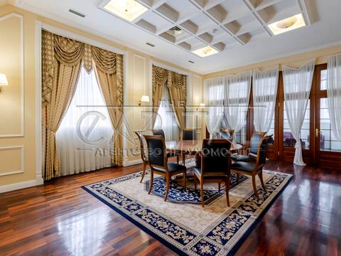 комерційна за адресою Київ, Дарвіна вул., 12