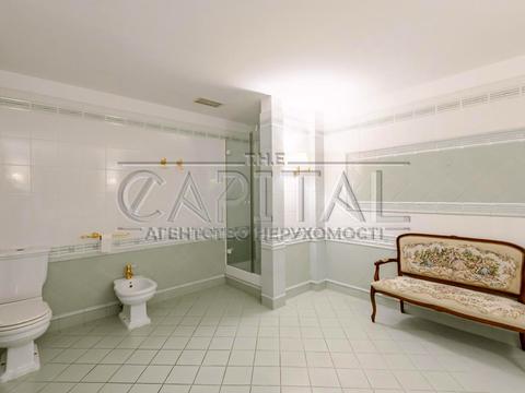 комерційна за адресою Київ, Дарвіна вул., 12