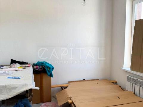 будинок за адресою вул. Амосова