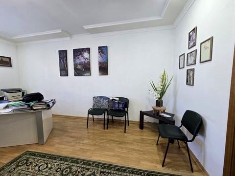 комерційна за адресою Трудова 1/1а, 1