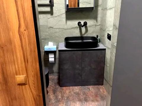 коммерческая по адресу Костанайская ул., 13