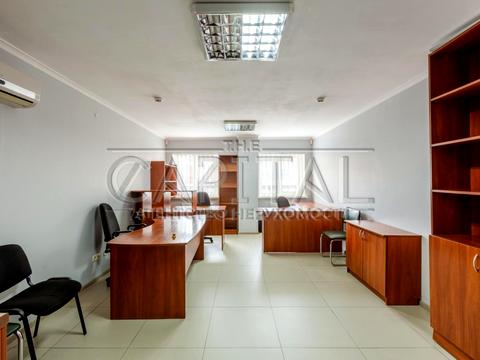 комерційна за адресою с. Крюківщина, вул. В'ячеслава Чорновола, 32