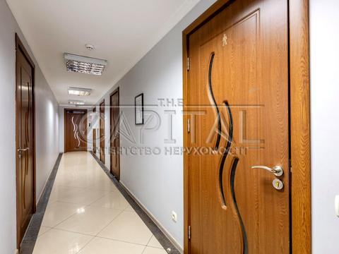 комерційна за адресою с. Крюківщина, вул. В'ячеслава Чорновола, 32