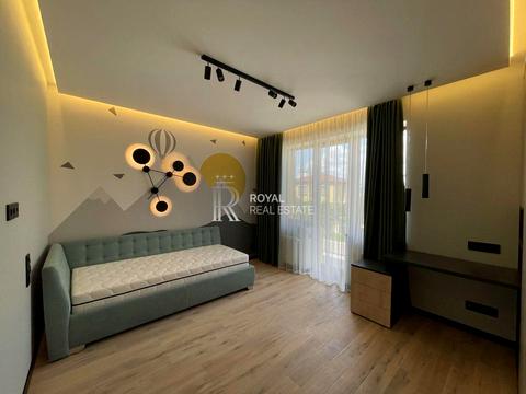 будинок за адресою миру, 25