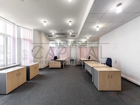 комерційна за адресою Київ, Володимирська вул., 49-А