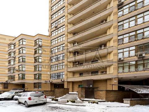 комерційна за адресою Київ, Володимирська вул., 49-А