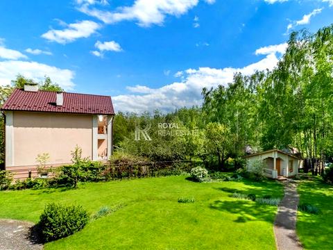 будинок за адресою Соснова вул., 2