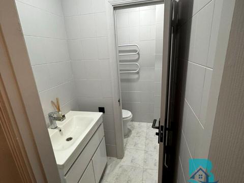 комерційна за адресою Київ, Володимира Винниченка вул. (Юрія Коцюбинського), 5