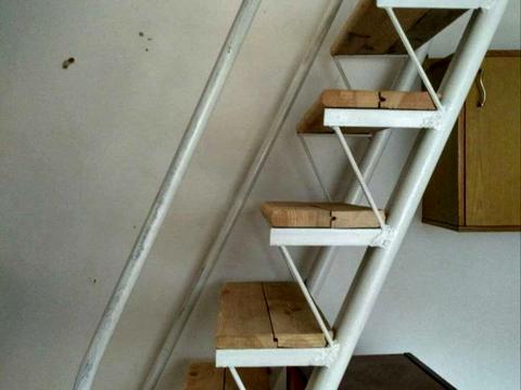 будинок за адресою Будівельників