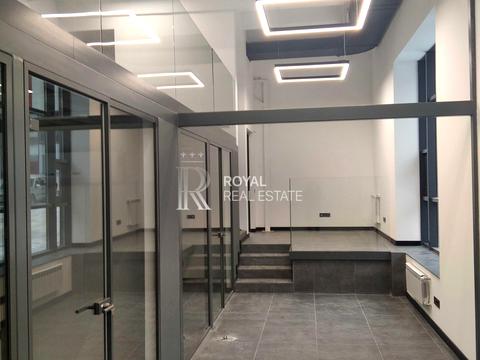 комерційна за адресою Євгена Сверстюка вул. (Марини Раскової), 16