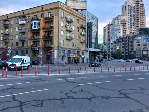 комерційна за адресою Київ, Олеся Гончара вул., 79