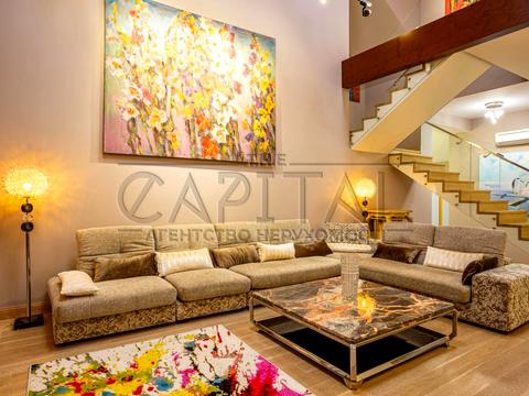 будинок за адресою Світанкова