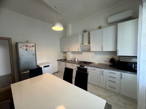 квартира за адресою Августина Волошина вул., 5