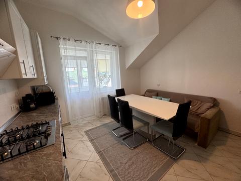 квартира за адресою Августина Волошина вул., 5