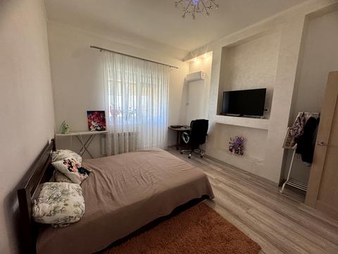 квартира за адресою Августина Волошина вул., 5